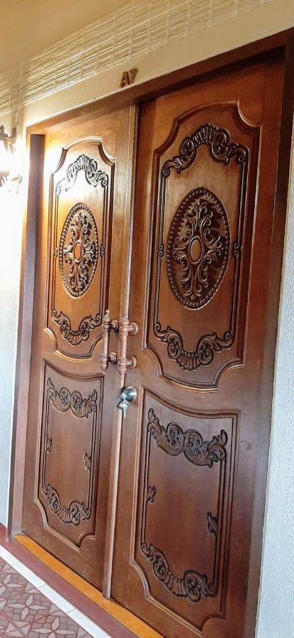 צ'יאנג מאי Your House 3 Guest House מראה חיצוני תמונה