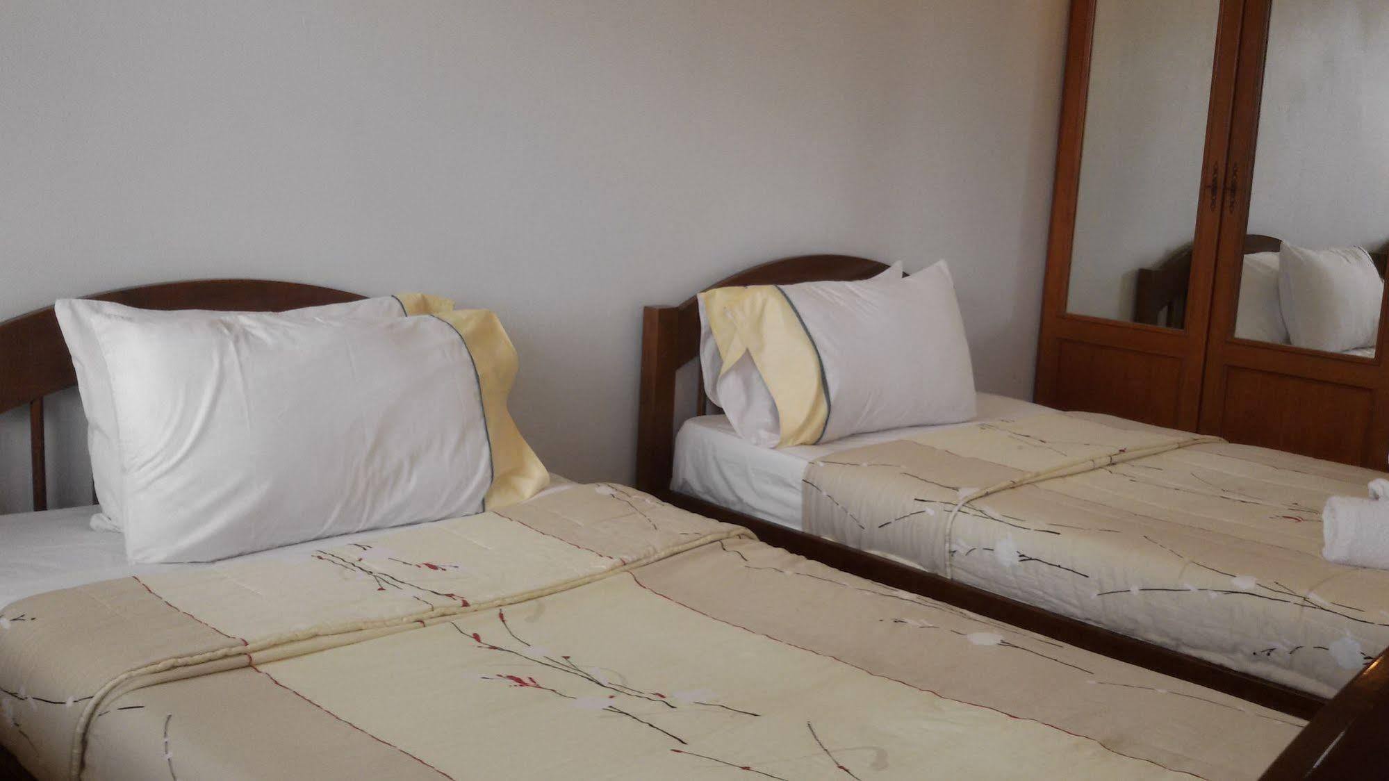 צ'יאנג מאי Your House 3 Guest House מראה חיצוני תמונה